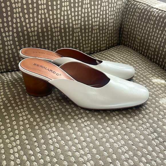 Bernardo Shoes - Bernardo shoes. Size 8M